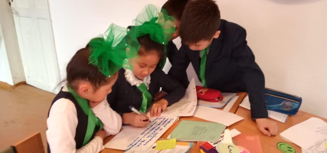 "Көлтабан негізгі орта мектебі " кмм де "Бастауыш сынып апталығы" өтізлуде бүгінгі сабақта "Бала Абай Тақырыбында 3-сынып арасында ашық сабақ өткізілді